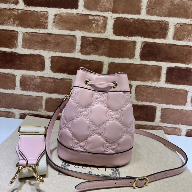Gvc*1 bucket bags 4036-0478