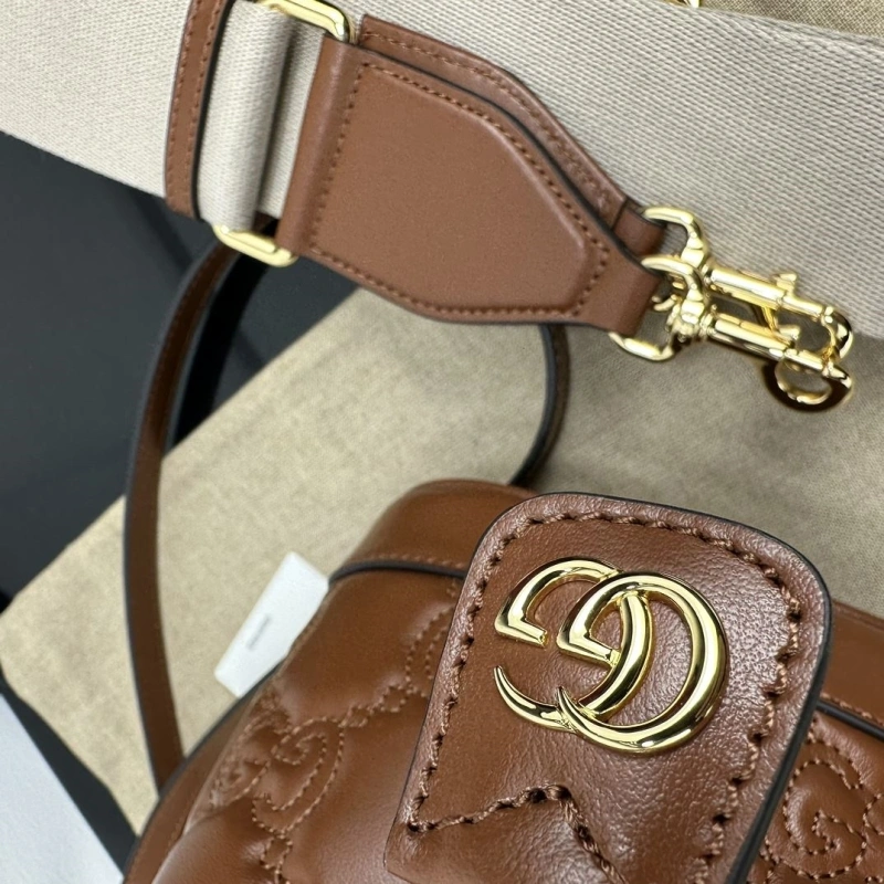 Gvc*1 bucket bags 4036-0479