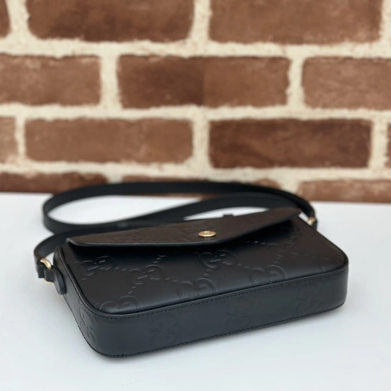 Gvc*1 satchel bags 4036-0487