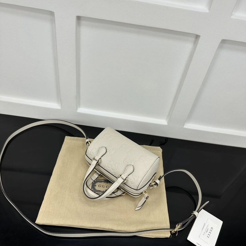 Gvc*1 top handle bags 4036-0552
