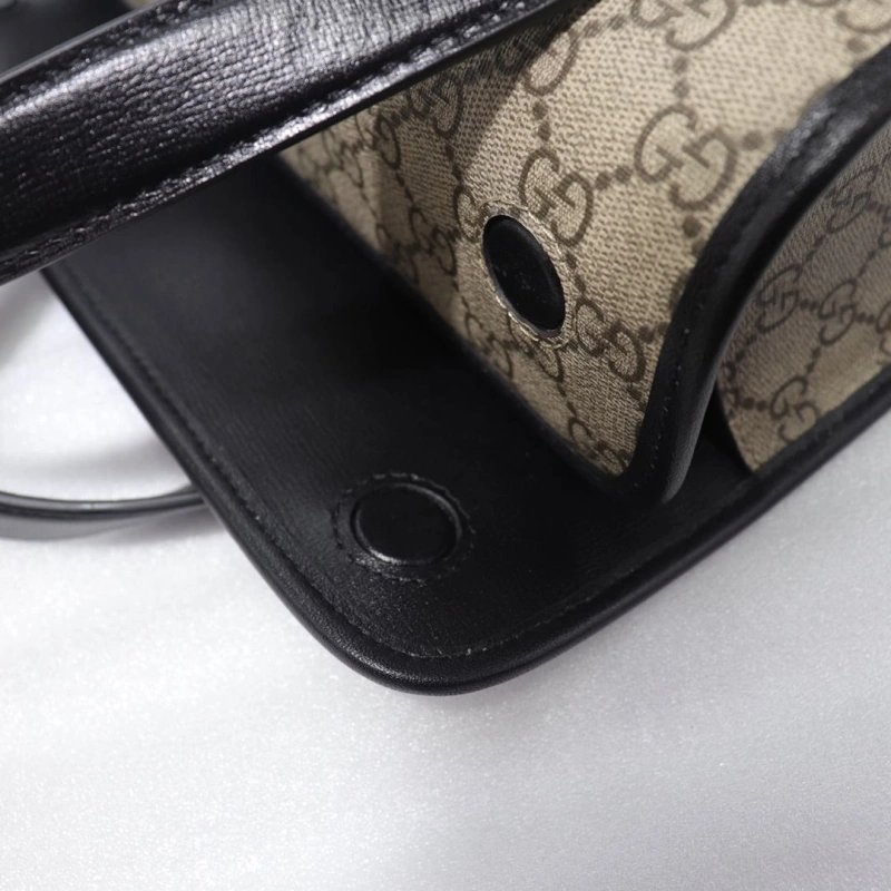 Gvc*1 top handle bags 4036-0597