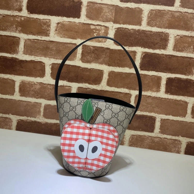 Gvc*1 bucket bags 4036-0615