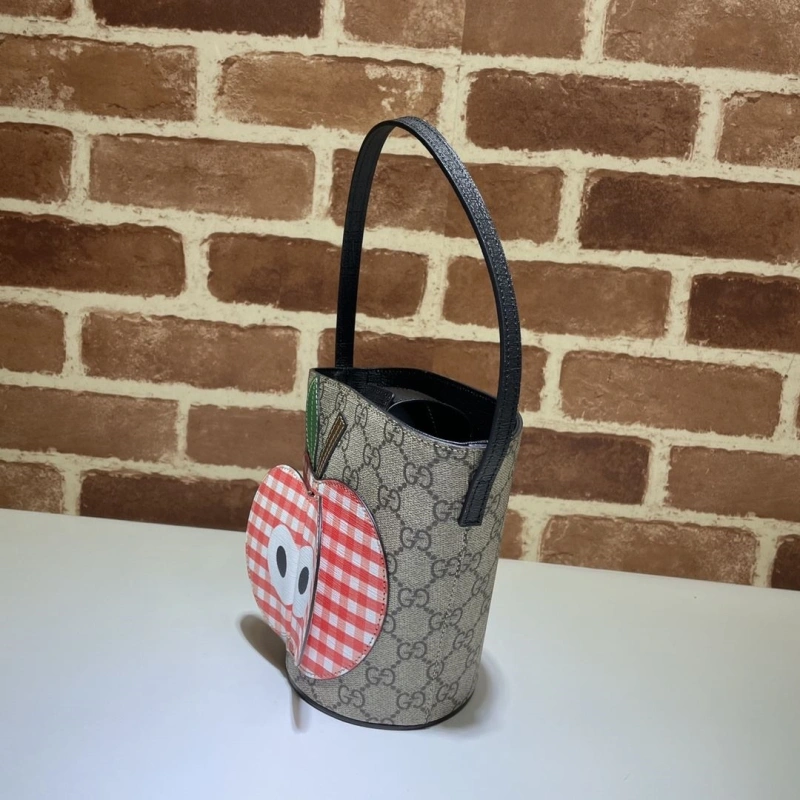 Gvc*1 bucket bags 4036-0615