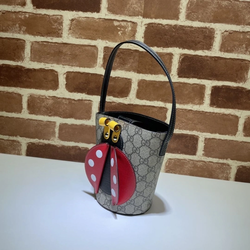 Gvc*1 bucket bags 4036-0616