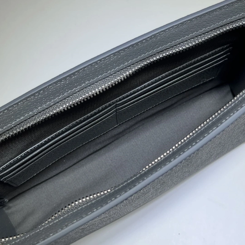 Gvc*1 clutch bags 4036-0697