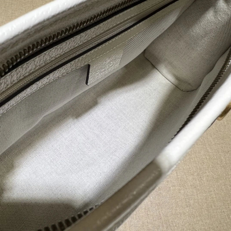 Gvc*1 clutch bags 4036-0717