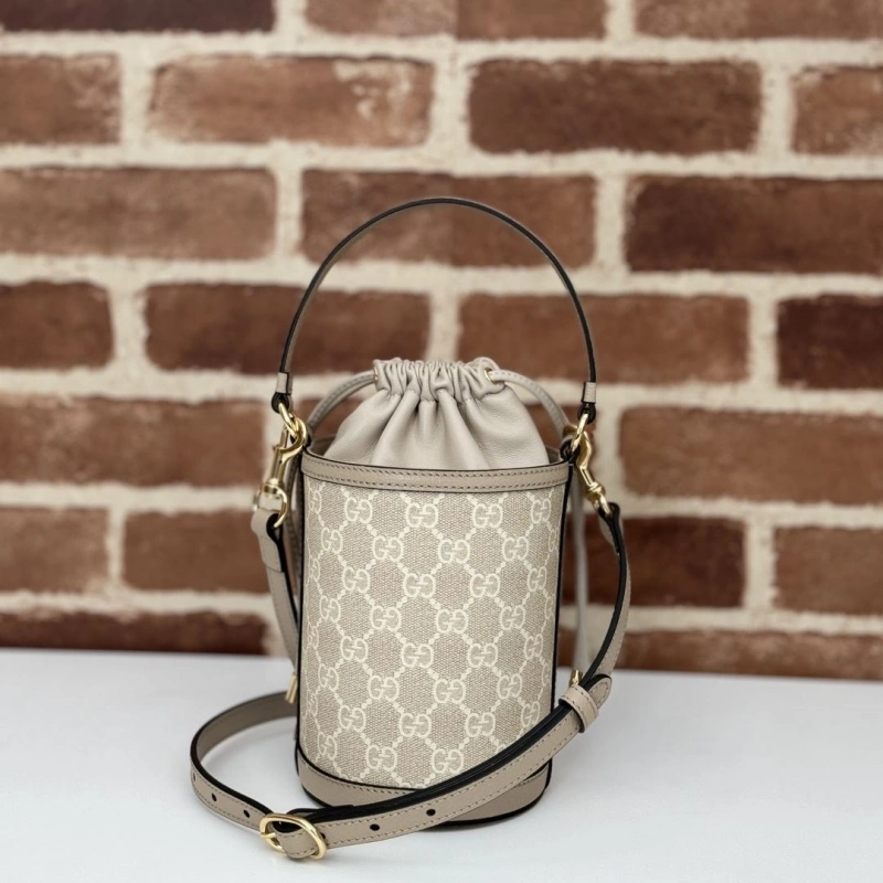 Gvc*1 bucket bags 4036-0732