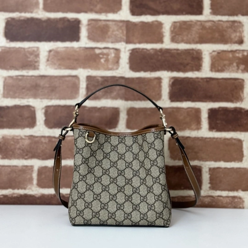 Gvc*1 bucket bags 4036-0753