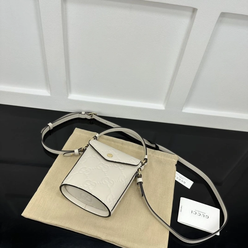 Gvc*1 top handle bags 4036-0893