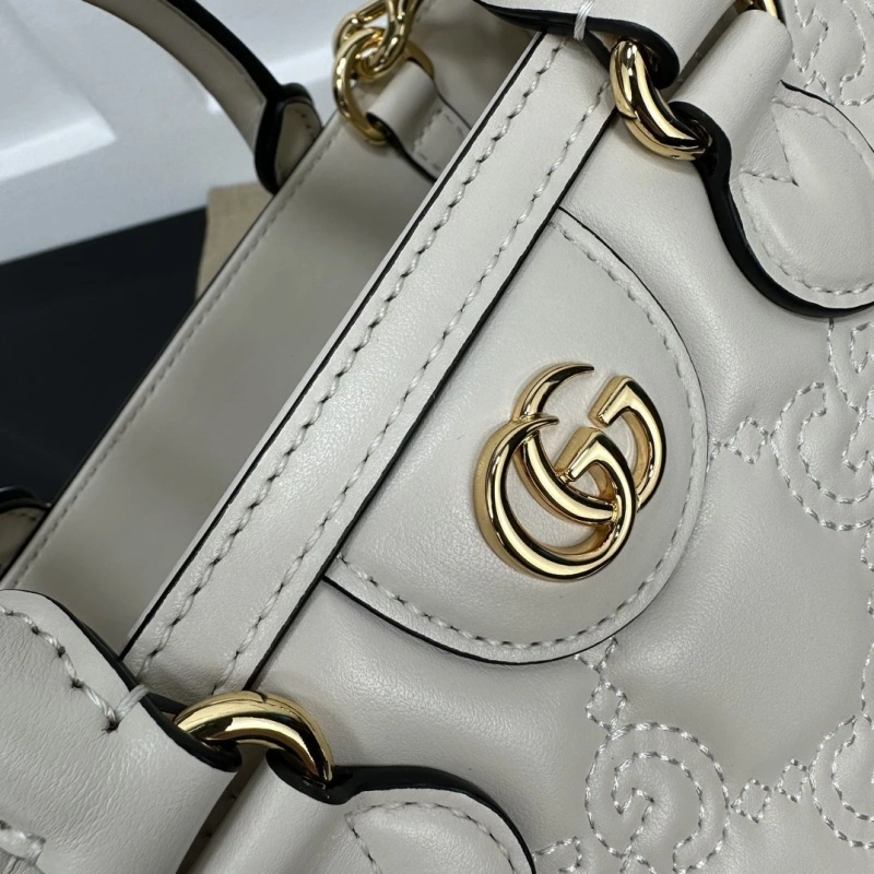 Gvc*1 top handle bags 4036b-0027