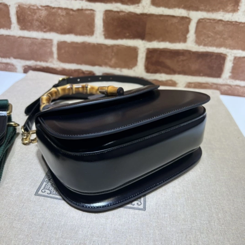 Gvc*1 top handle bags 4036b-0045