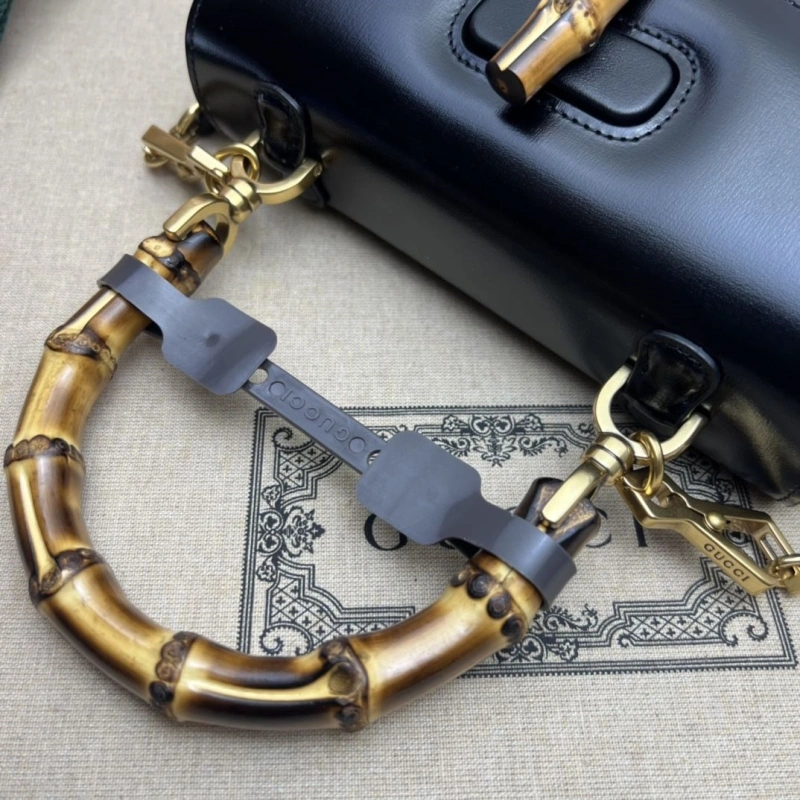 Gvc*1 top handle bags 4036b-0045