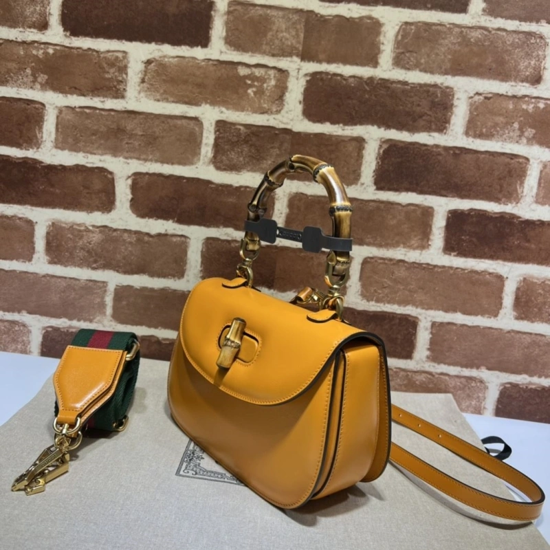 Gvc*1 top handle bags 4036b-0053