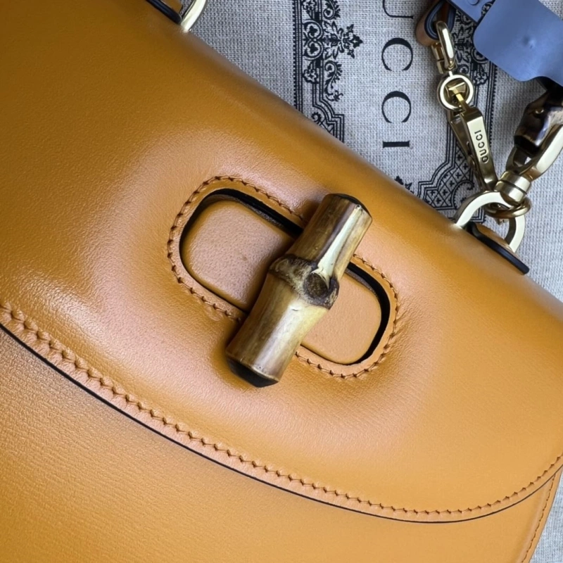Gvc*1 top handle bags 4036b-0053