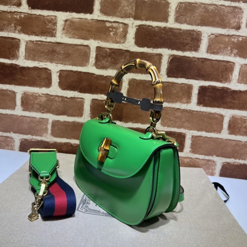 Gvc*1 top handle bags 4036b-0054