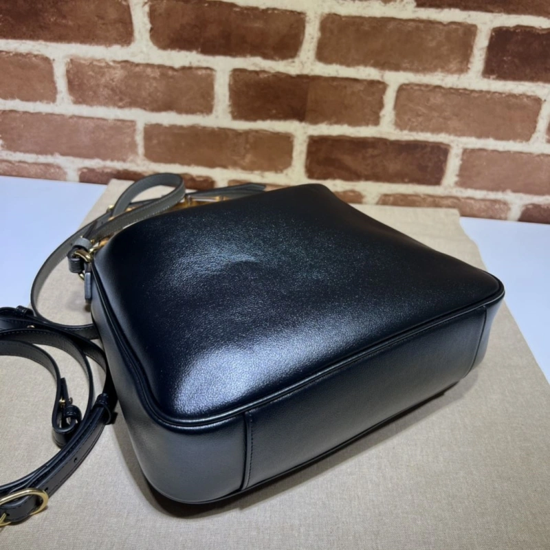 Gvc*1 top handle bags 4036b-0069