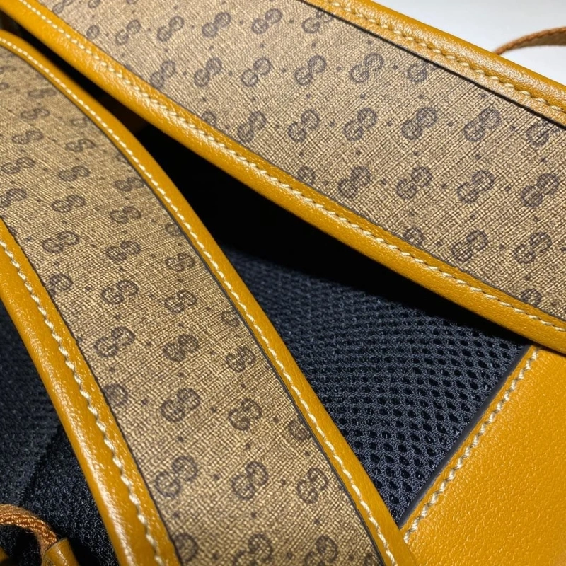 Gvc*1 backpacks 4036b-0115