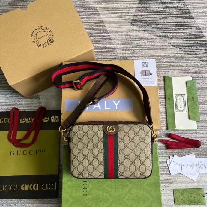 Gvc*1 satchel bags 4036b-0133