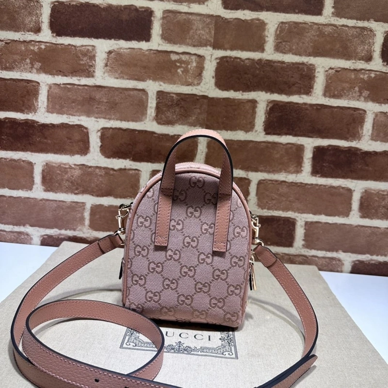 Gvc*1 backpacks 4036b-0204