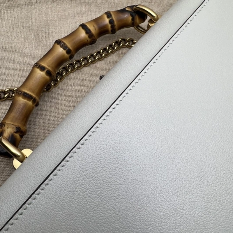 Gvc*1 top handle bags 4036b-0321