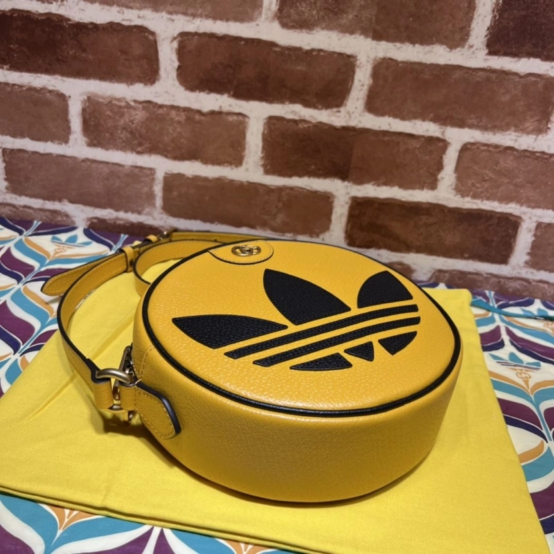 Gvc*1 round bags 4036b-0395