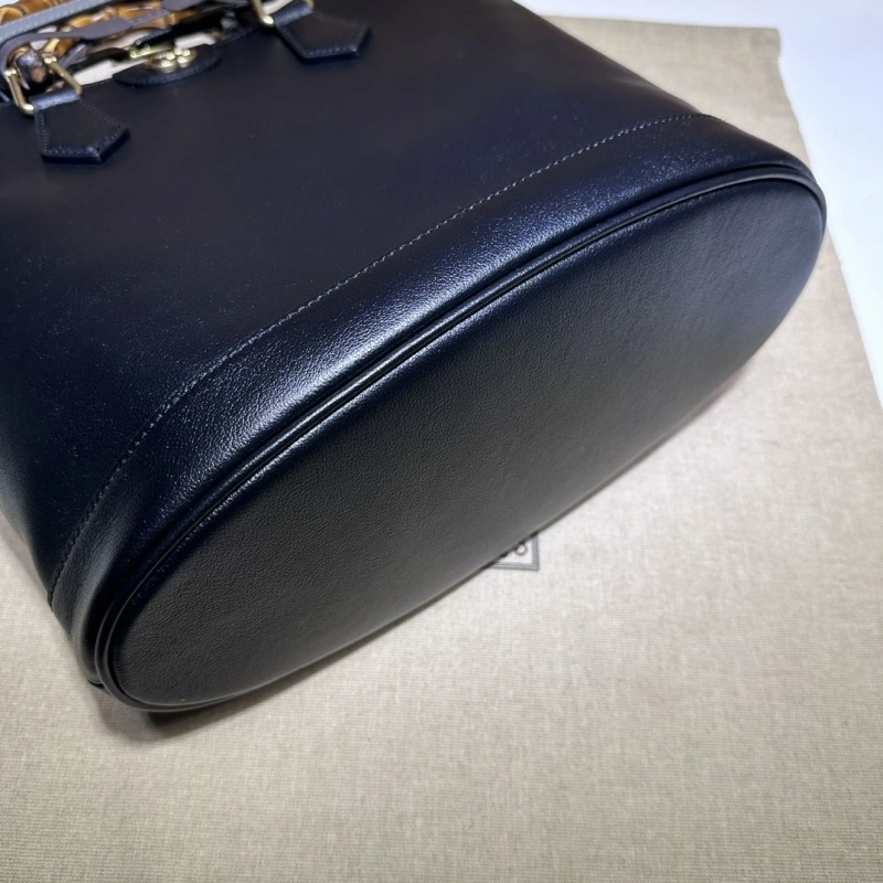 Gvc*1 bucket bags 4036b-0410