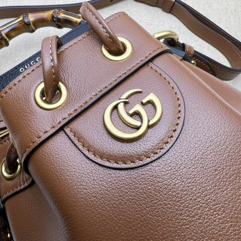 Gvc*1 bucket bags 4036b-0517