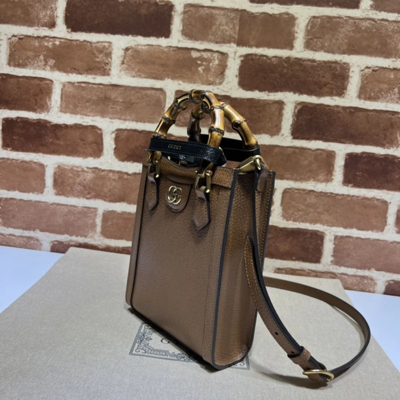 Gvc*1 top handle bags 4036b-0680