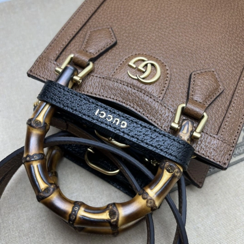 Gvc*1 top handle bags 4036b-0680