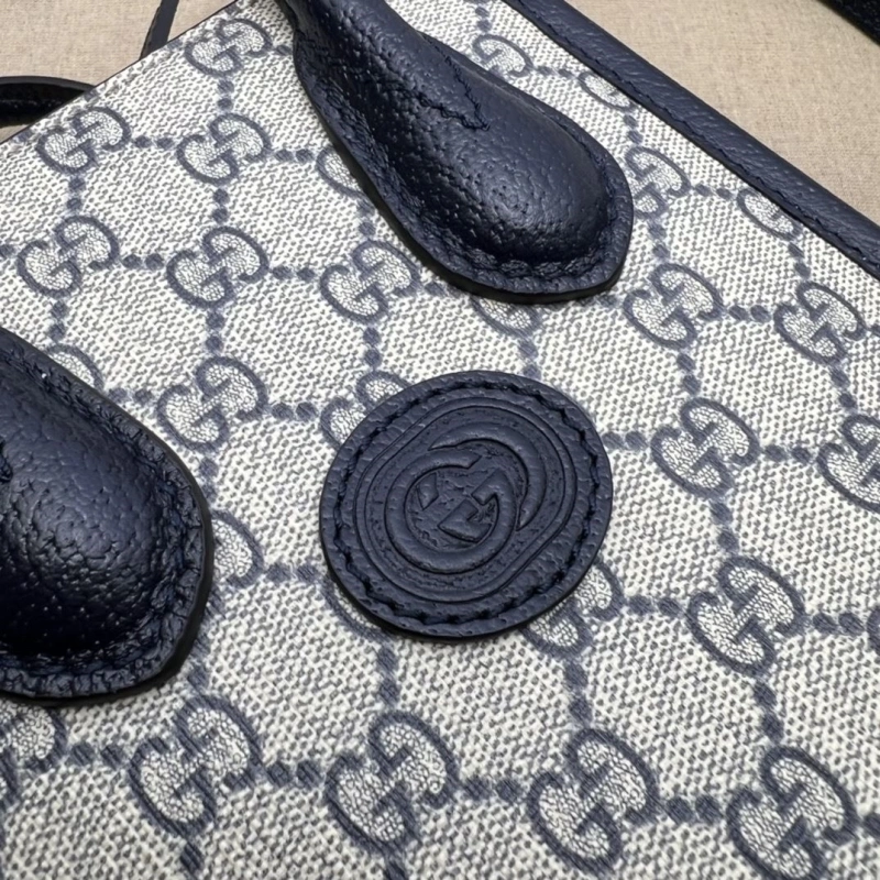 Gvc*1 top handle bags 4036b-0711