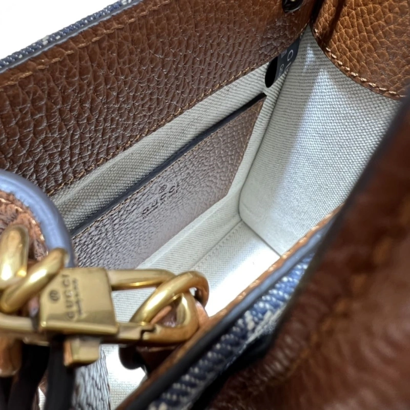 Gvc*1 top handle bags 4036b-0717
