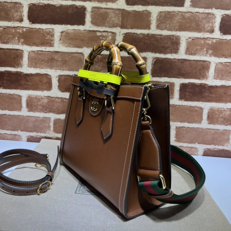 Gvc*1 top handle bags 4036b-0746