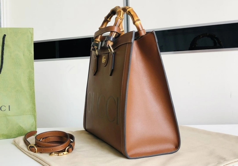 Gvc*1 top handle bags 4036b-0757