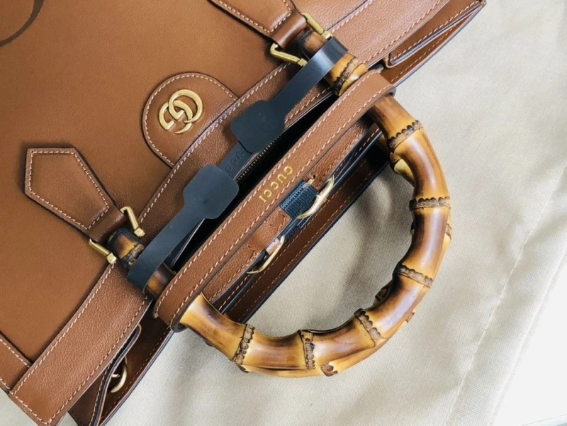 Gvc*1 top handle bags 4036b-0757