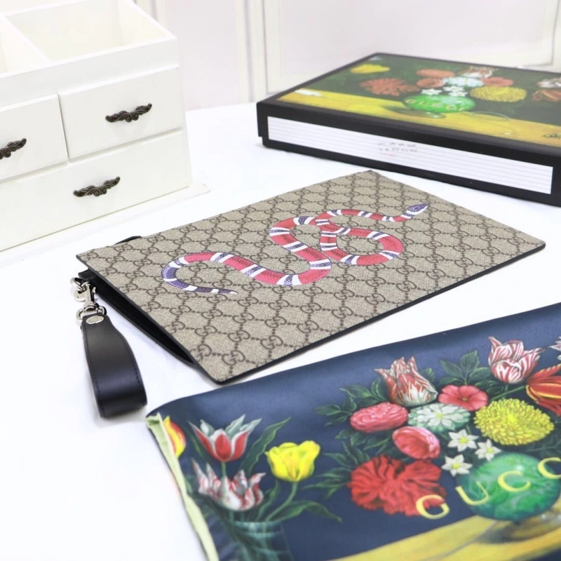 Gvc*1 clutch bags 4036b-0796