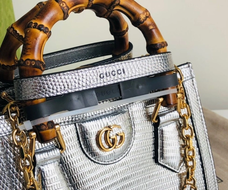 Gvc*1 top handle bags 4036b-0841