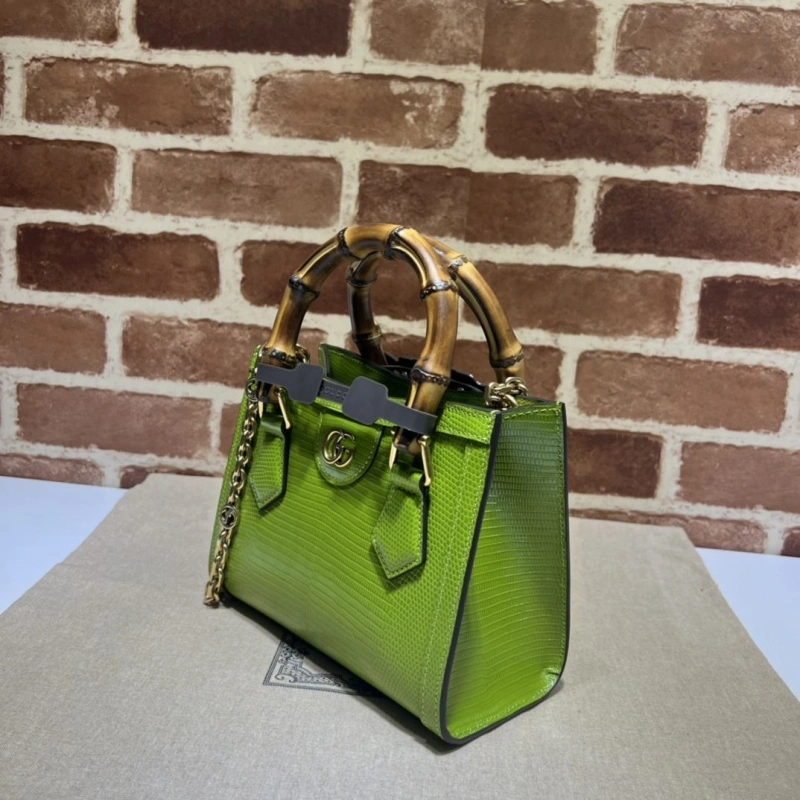 Gvc*1 top handle bags 4036b-0843