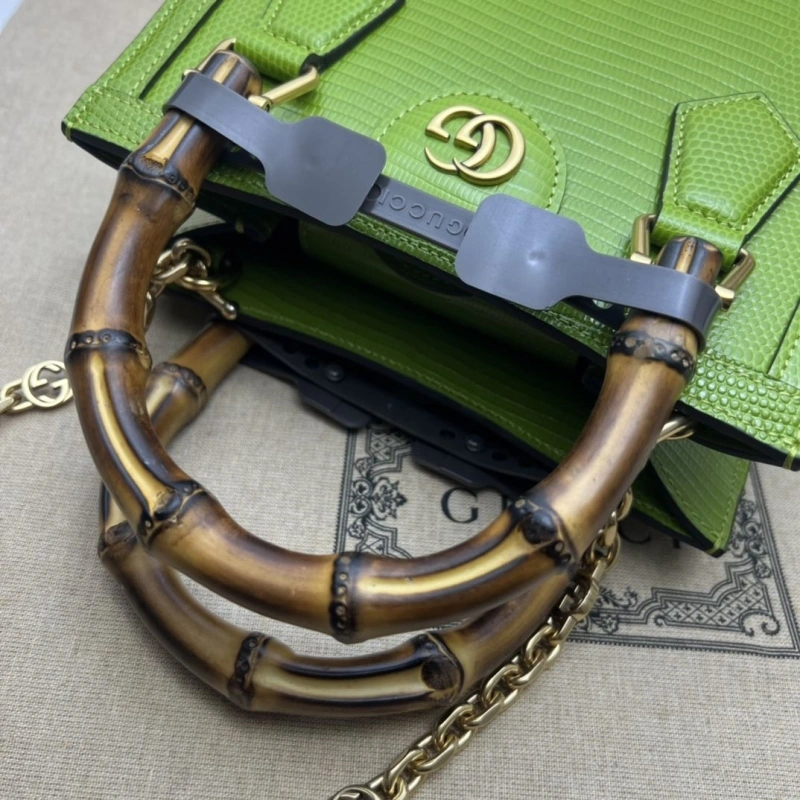 Gvc*1 top handle bags 4036b-0843