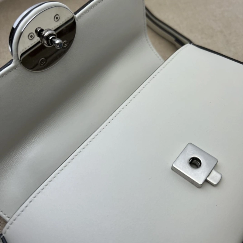 Gvc*1 top handle bags 4036b-0907