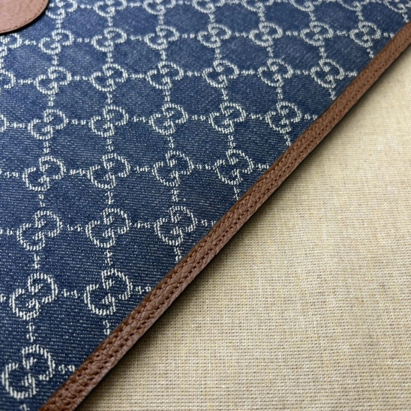 Gvc*1 clutch bags 4036b-0931
