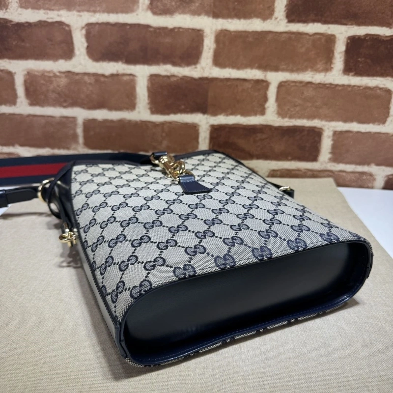 Gvc*1 bucket bags 4036b-1122