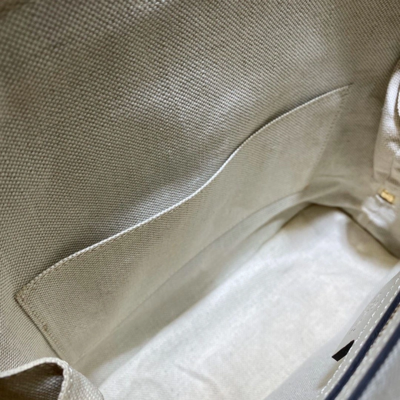 Gvc*1 top handle bags 4036b-1330