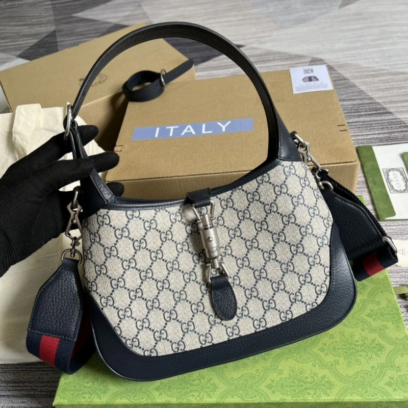 Gvc*1 top handle bags 4036c-0335