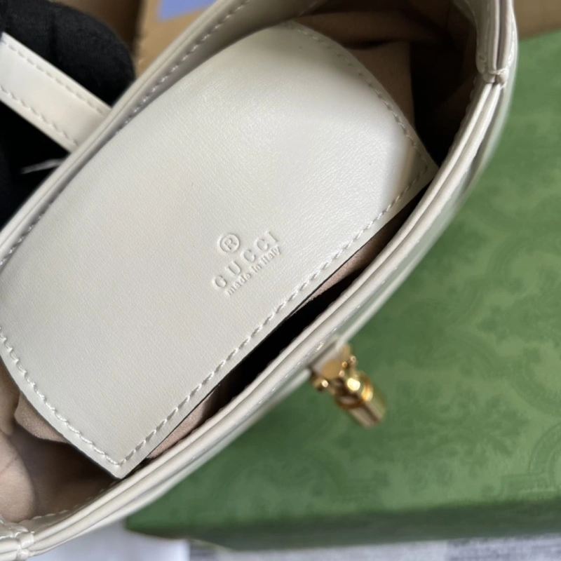 Gvc*1 top handle bags 4036c-0723