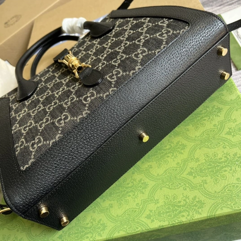 Gvc*1 top handle bags 4036c-0726