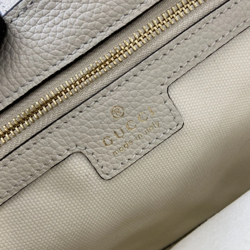 Gvc*1 top handle bags 4036c-0729