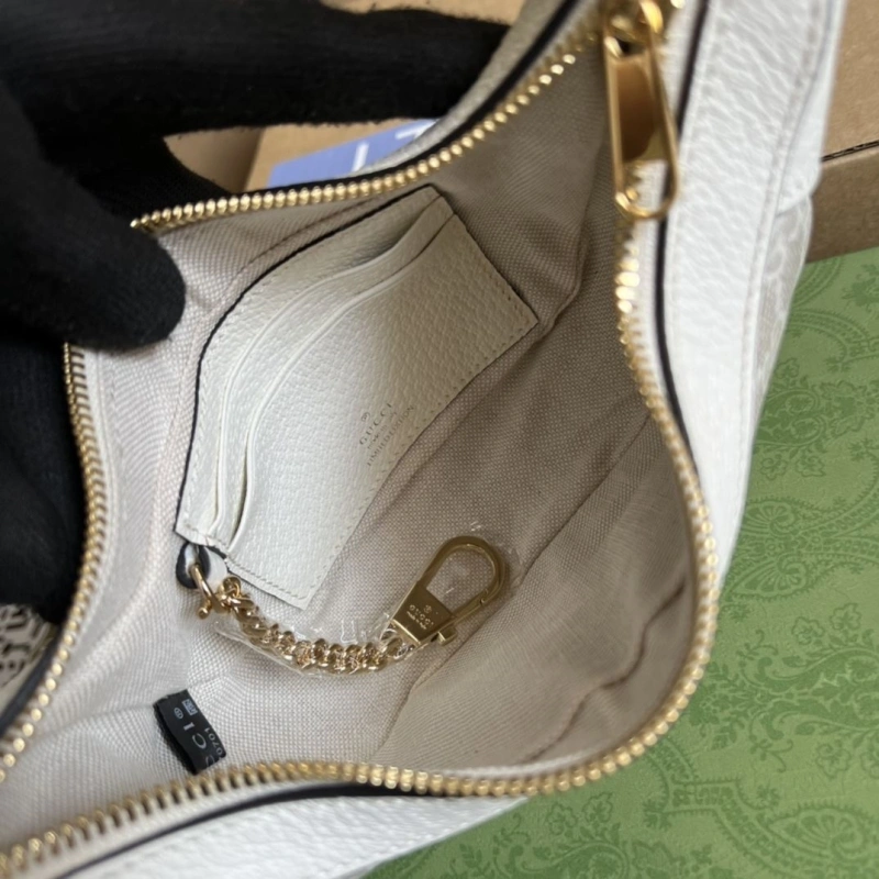 Gvc*1 top handle bags 4036c-0809