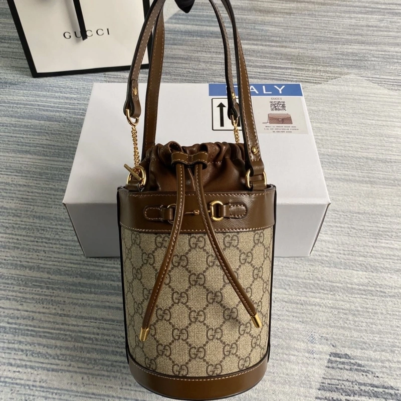 Gvc*1 bucket bags 4036c-2402