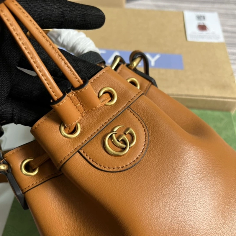 Gvc*1 bucket bags 4036c-2781