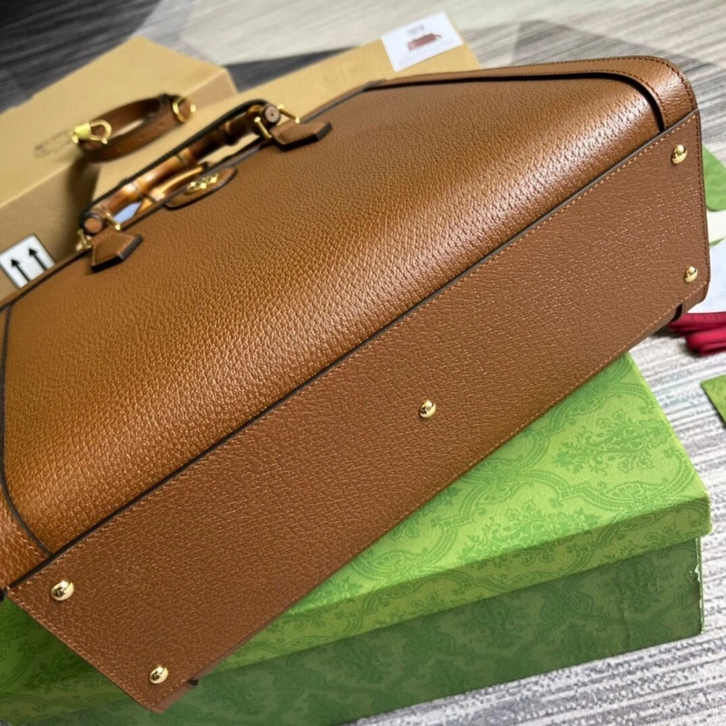 Gvc*1 top handle bags 4036c-3133